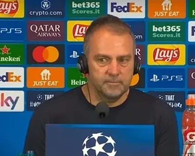 巴萨遭遇争议判罚，裁判组回应：执法公正，简介必须同时到了.的简单介绍