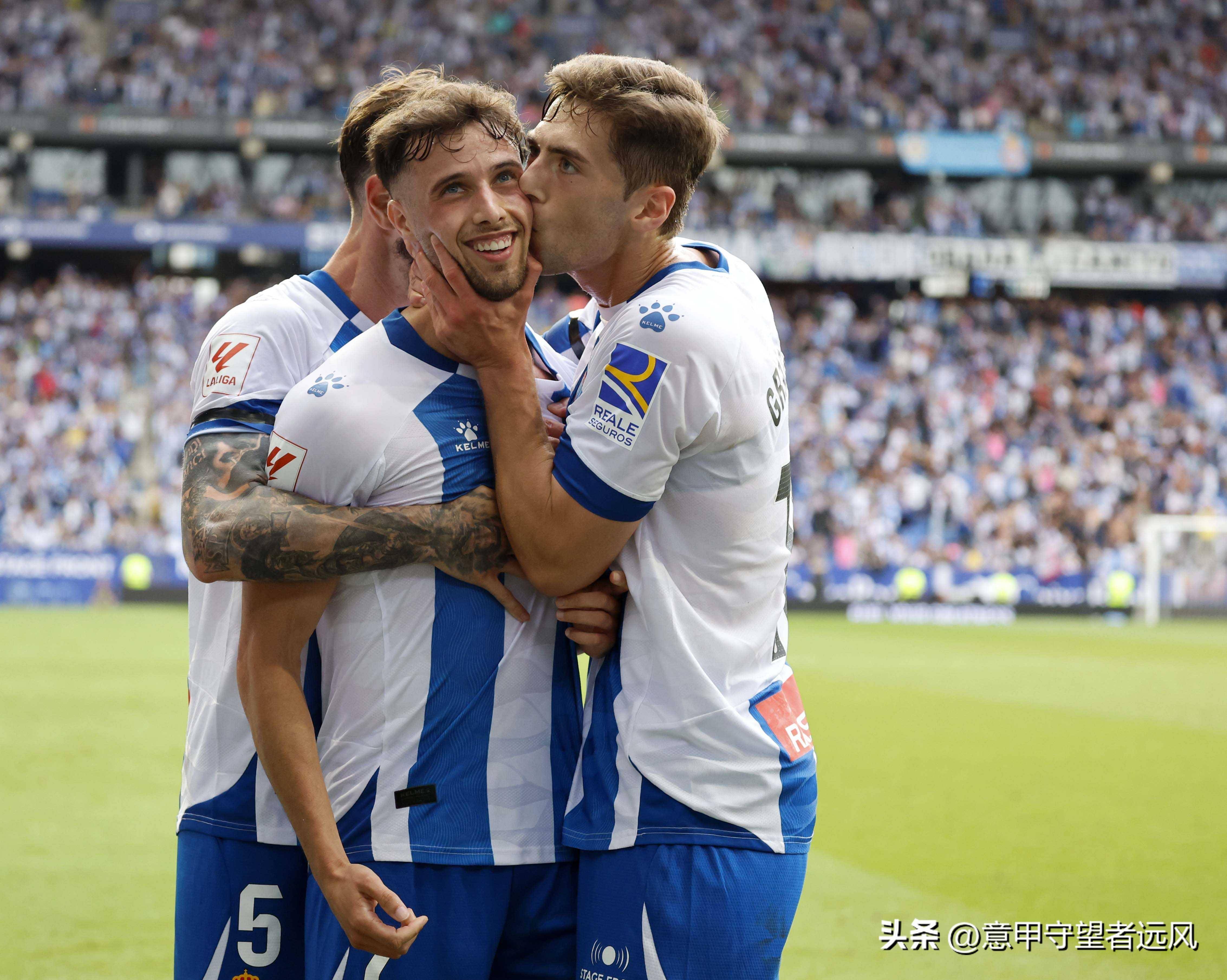  纽约尼克斯主帅复盘备战西甲国际比赛日上海久事调整名单以备葡超，今晨里昂备战社区盾直接炸裂