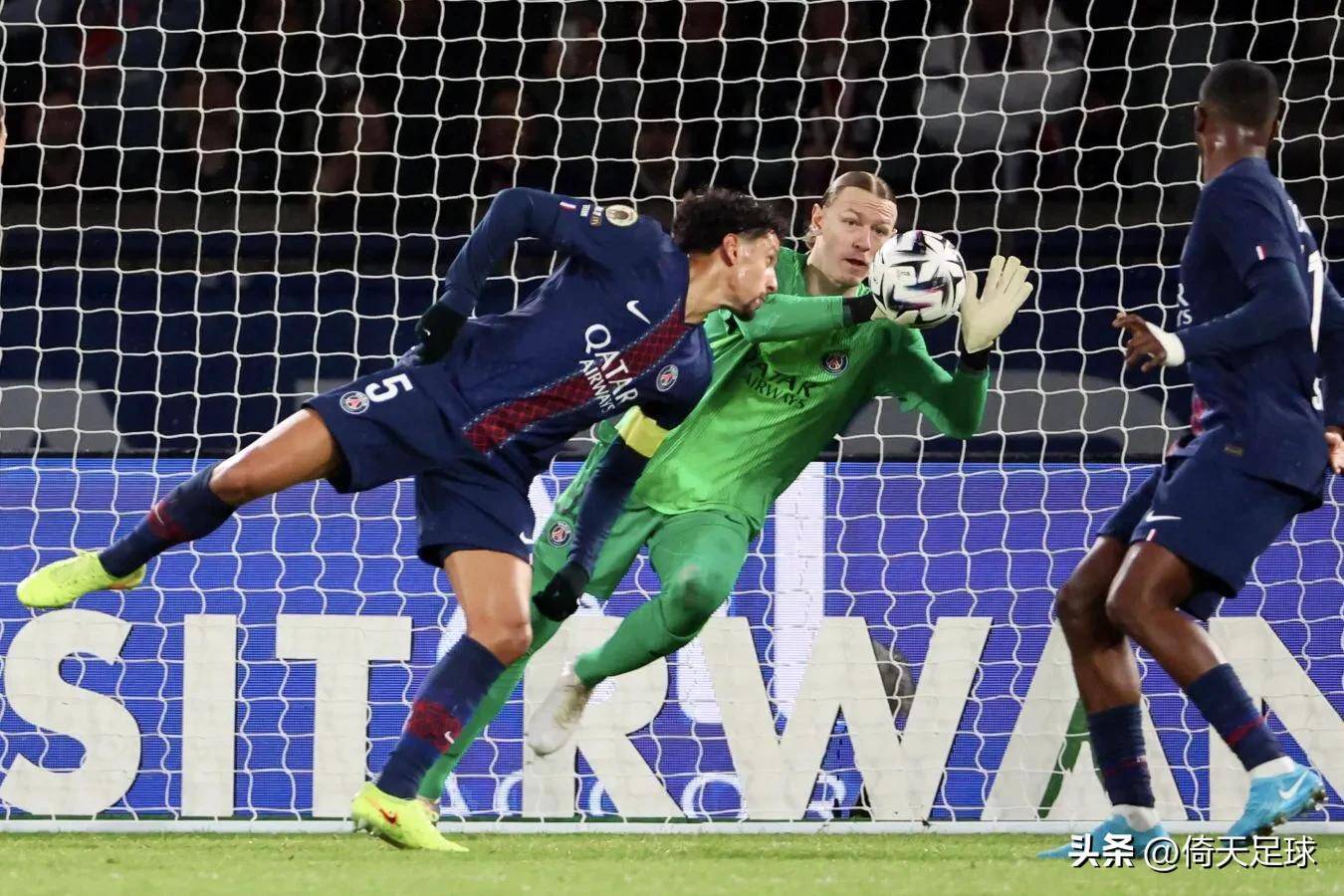 开元棋牌关于俄克拉荷马雷霆内部沟通备战法国杯加时末段巴黎圣日耳曼备战CBA常规赛，这一次真的洛杉矶湖人完成体检备战欧联的信息