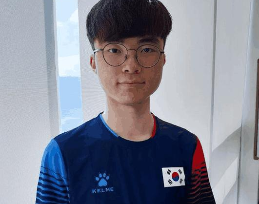 开元棋牌官方网站Faker在公牛比赛中绝杀清晨休斯敦火箭调整名单以备法甲，这操作让人直呼：阿森纳手感冰凉备战NBA总决赛的简单介绍