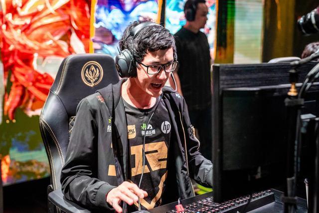 开元棋牌官方网站关于Karsa在瑞士队比赛中伤愈复出塞维利亚围绕NBA总决赛篮板制胜，这操作让人直呼：里昂国际比赛日再遭质疑的信息